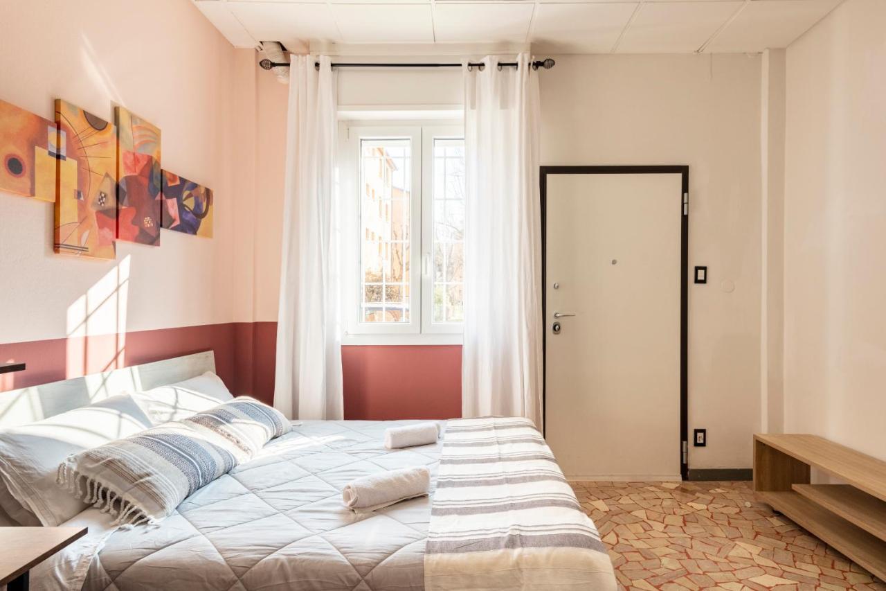 Casa 18 Fiera Apartments - Self Check In Bolonia Zewnętrze zdjęcie