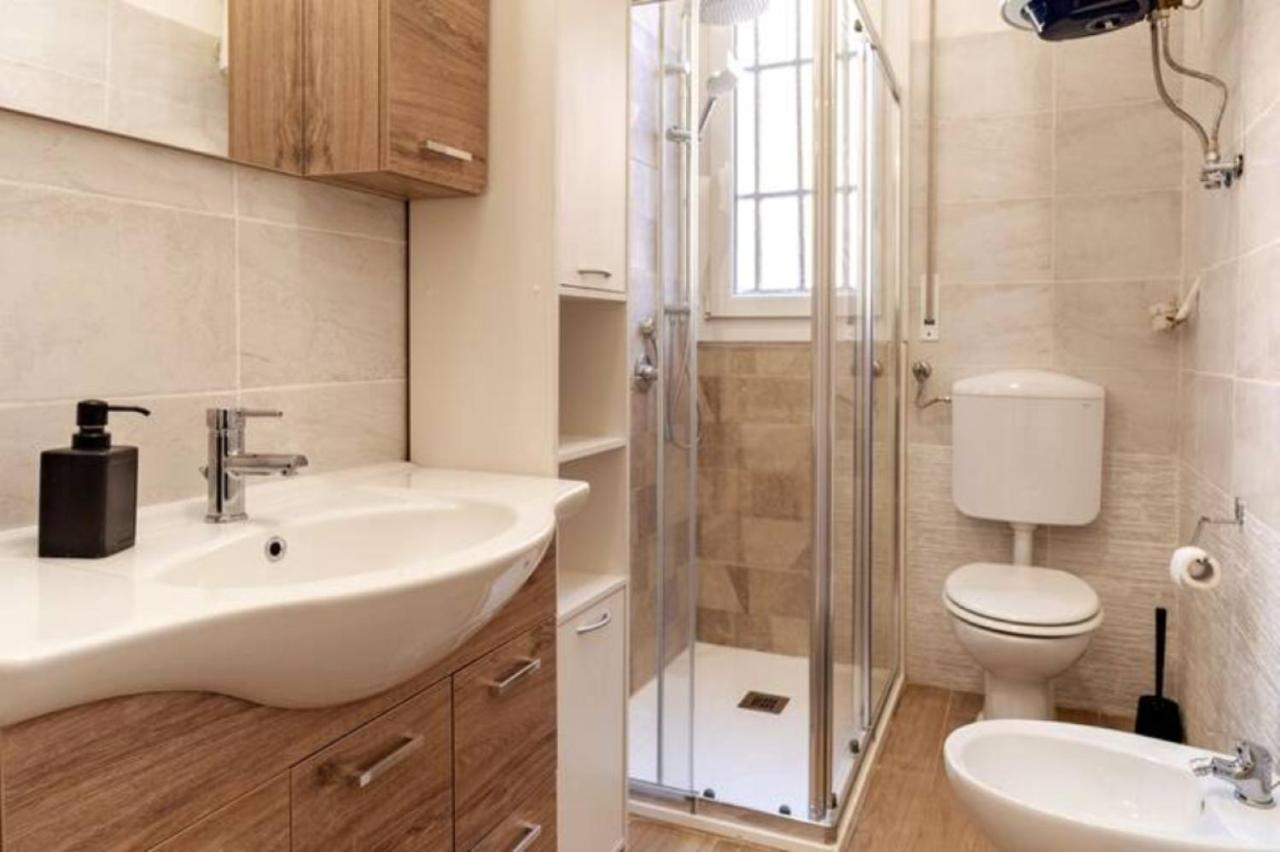 Casa 18 Fiera Apartments - Self Check In Bolonia Zewnętrze zdjęcie